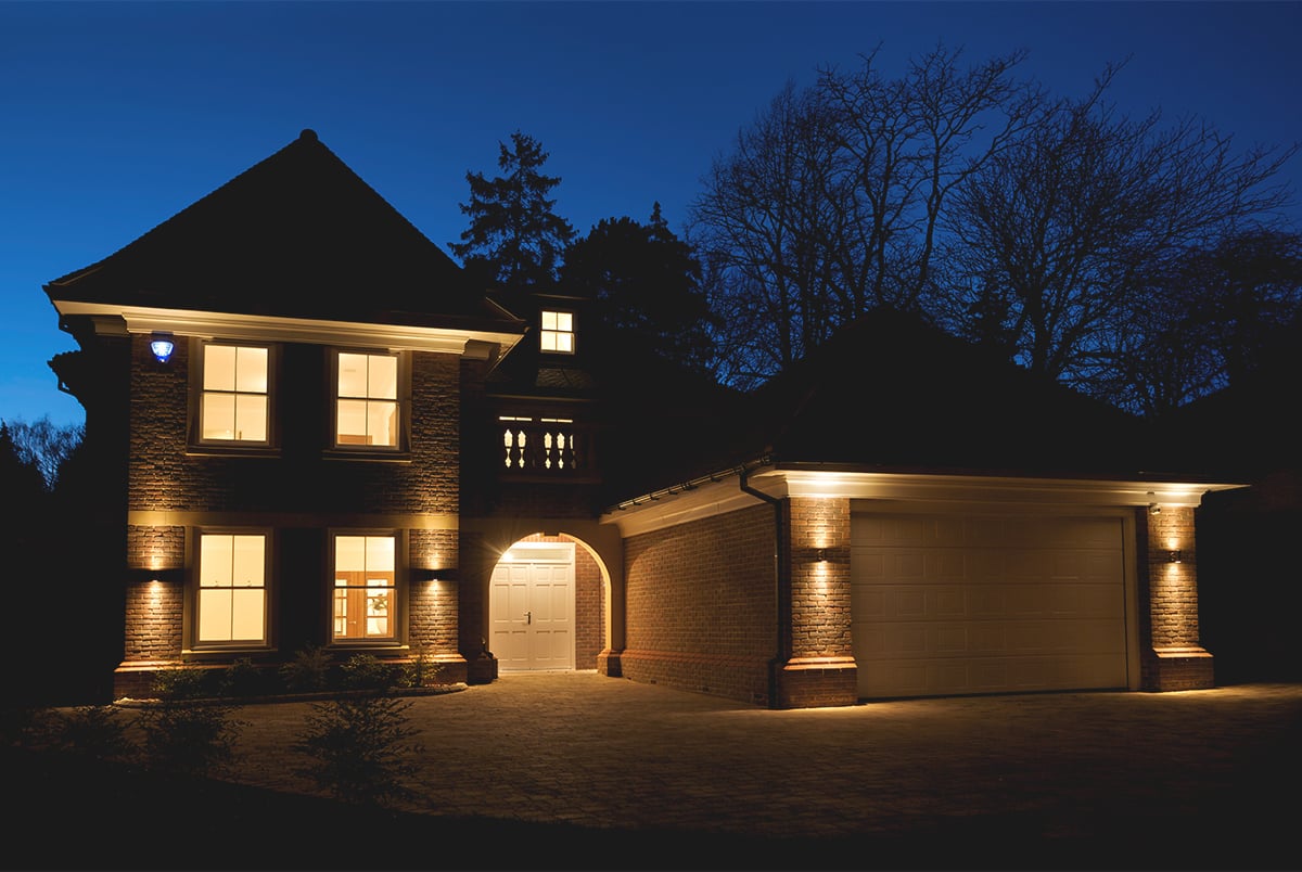 Experience-Your-World-in-a-Whole-New-Light-With-Lutron