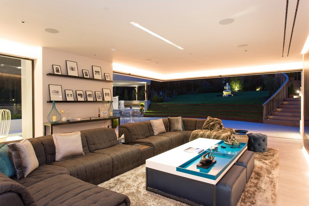 Intelligent Lighting Control