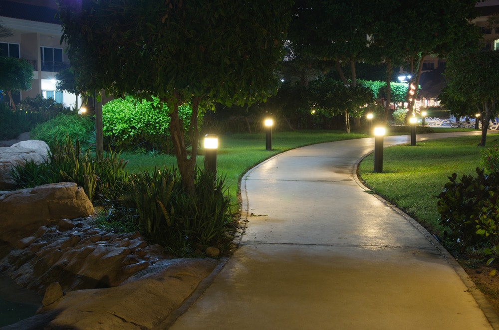 Lights-That-Fade-Up Smart Outdoor Lighting: This Summer's Must-Have Essential for Your Garden